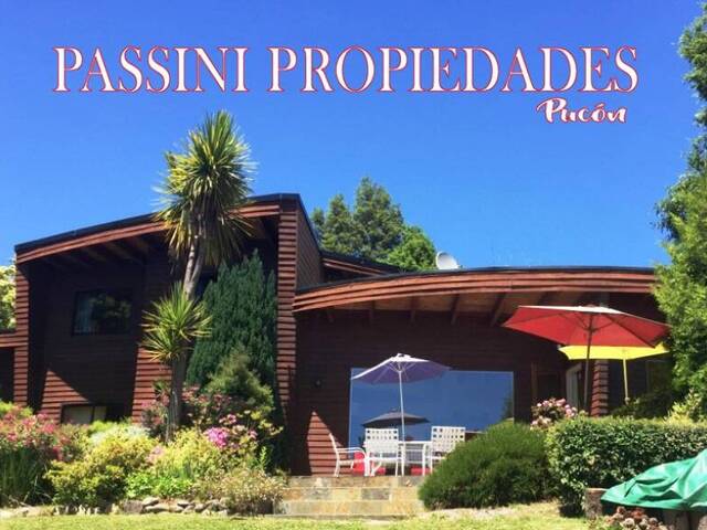 #1065 - Casa para Venta en Villarrica - IX - 1