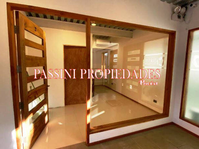 #507 - Local Comercial para Arriendo en Pucón - IX
