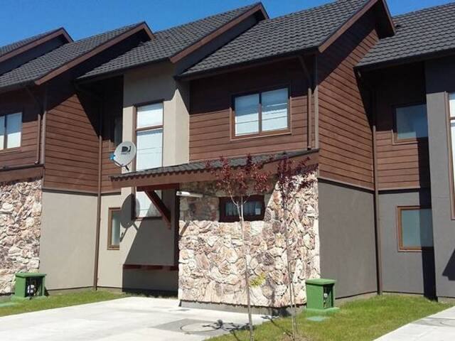 #866 - Casa para Arriendo en Pucón - IX - 1