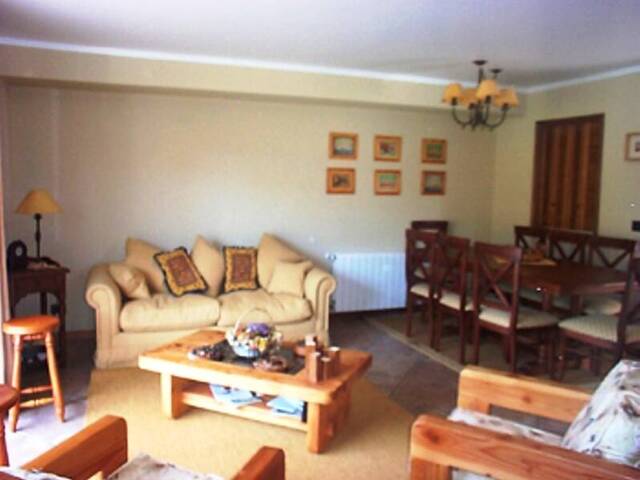 #63 - Casa para Arriendo en Pucón - IX - 2